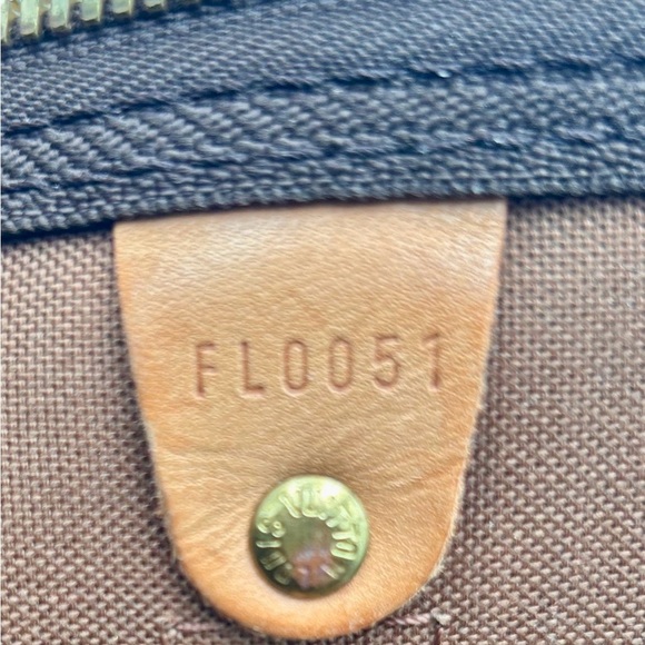 LOUIS VUITTON
STEPHEN SPROUSE GREEN MONOGRAM
GRAFFITI KEEPALL 50 with Strap - Picture 6 of 9